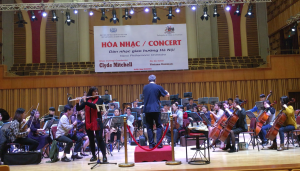 Viviana Guzman Hanoi Philharmonic2